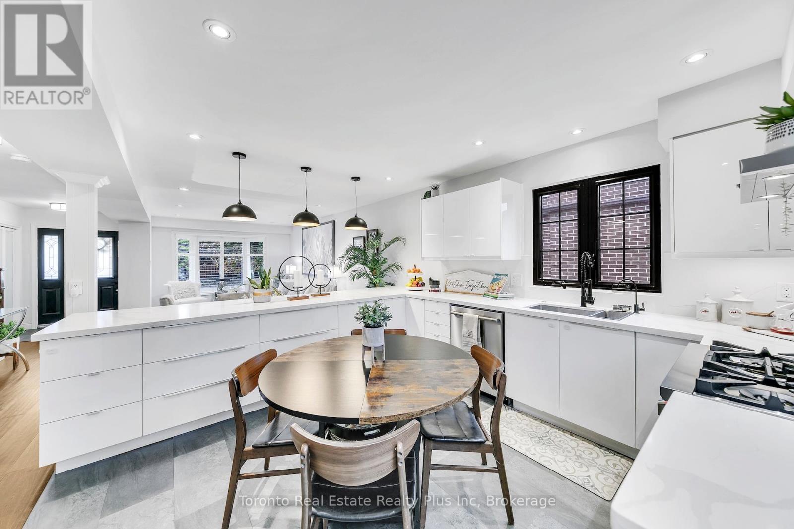 2797 Constable Road, Mississauga, Ontario L5J 1W6 - Photo 15 - W12480012