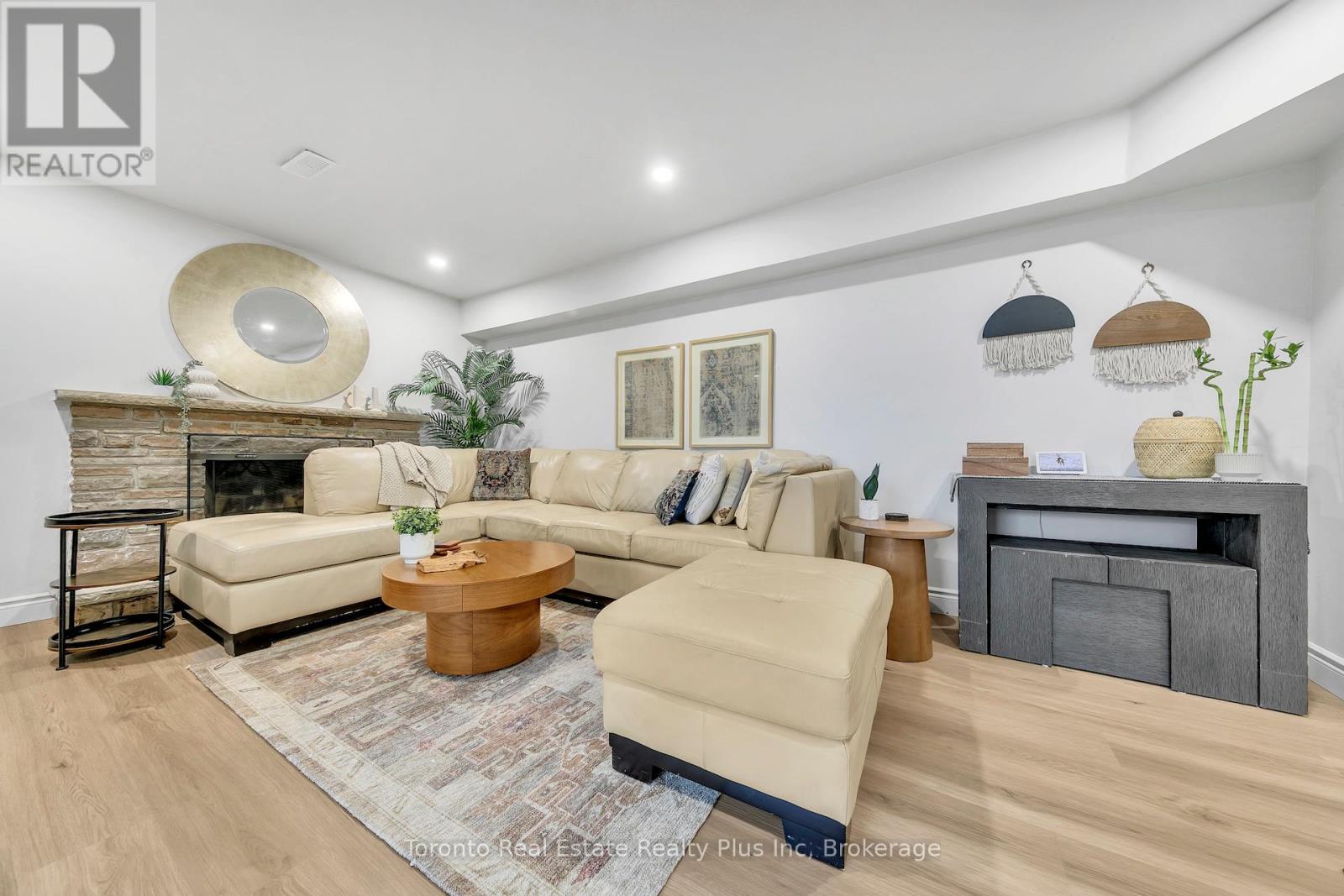 2797 Constable Road, Mississauga, Ontario L5J 1W6 - Photo 49 - W12480012