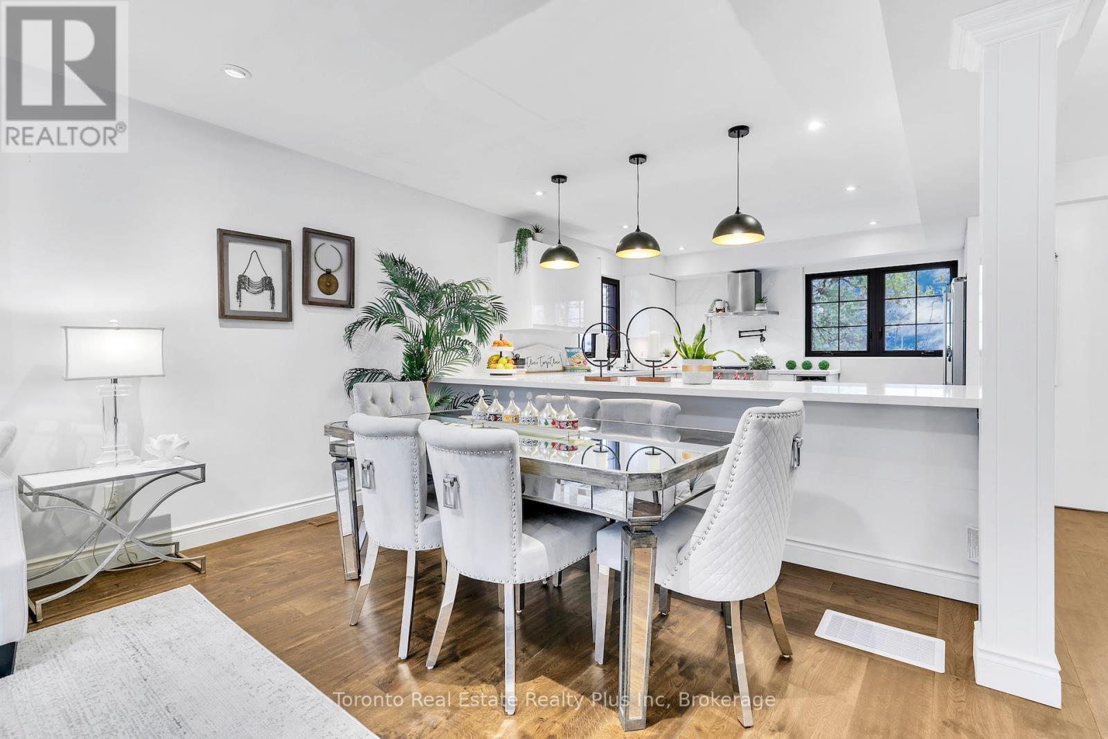 2797 Constable Road, Mississauga, Ontario L5J 1W6 - Photo 9 - W12480012