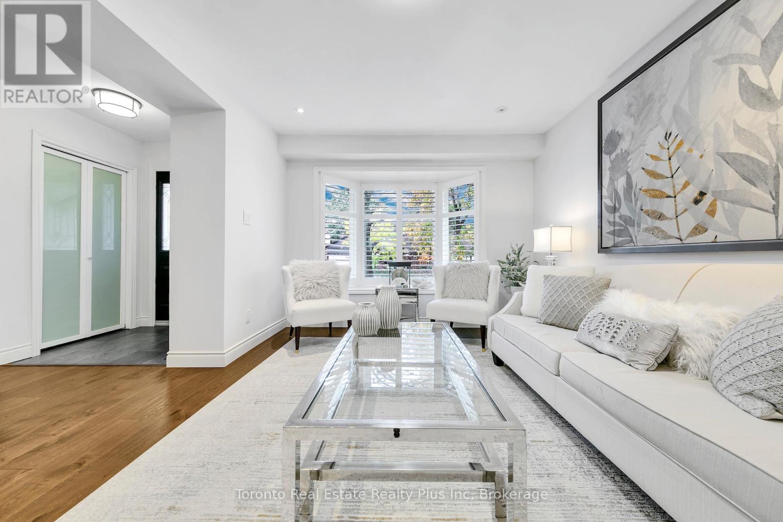 2797 Constable Road, Mississauga, Ontario L5J 1W6 - Photo 8 - W12480012