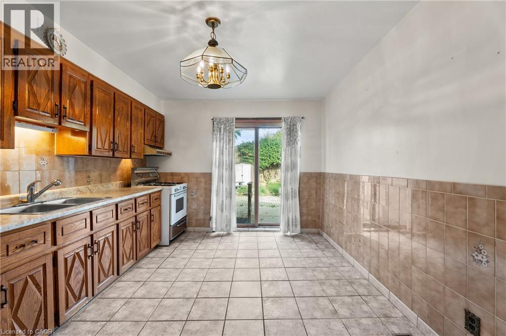 241 Robert Street, Hamilton, Ontario  L8L 2R2 - Photo 13 - 40784748