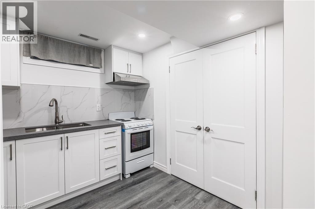 57 Bush Clover Crescent Unit# Lower Level, Kitchener, Ontario N2E 3P8 - Photo 12 - 40786891