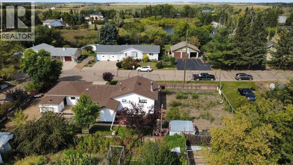 5006 55 Avenue, Castor, Alberta  T0C 0X0 - Photo 2 - A2252557