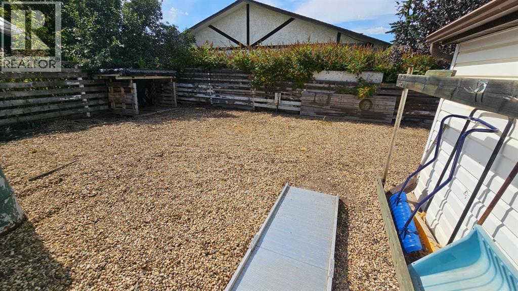 5006 55 Avenue, Castor, Alberta  T0C 0X0 - Photo 9 - A2252557