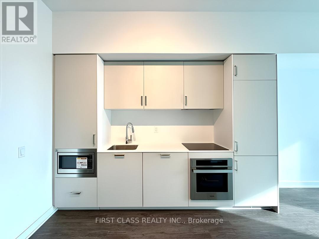 1609 - 88 Queen Street E, Toronto, Ontario M5C 0B6 - Photo 3 - C12517566