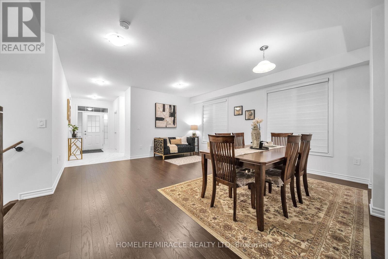 1536 Buttercup Court, Milton, Ontario L9E 2G3 - Photo 11 - W12523242