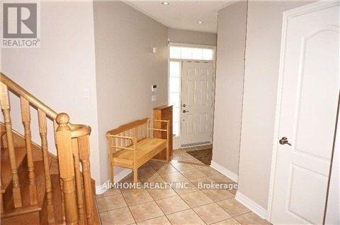 19 Durango Drive, Richmond Hill, Ontario  L4S 2W5 - Photo 2 - N12526674