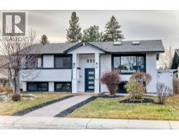 959 Lake Arrow Way SE Lake Bonavista