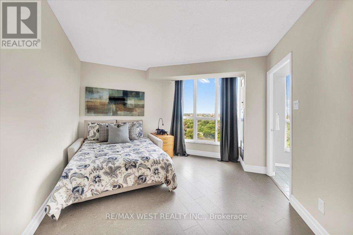 1608 - 2285 Lake Shore Boulevard W, Toronto, Ontario  M8V 3X9 - Photo 21 - W12526656