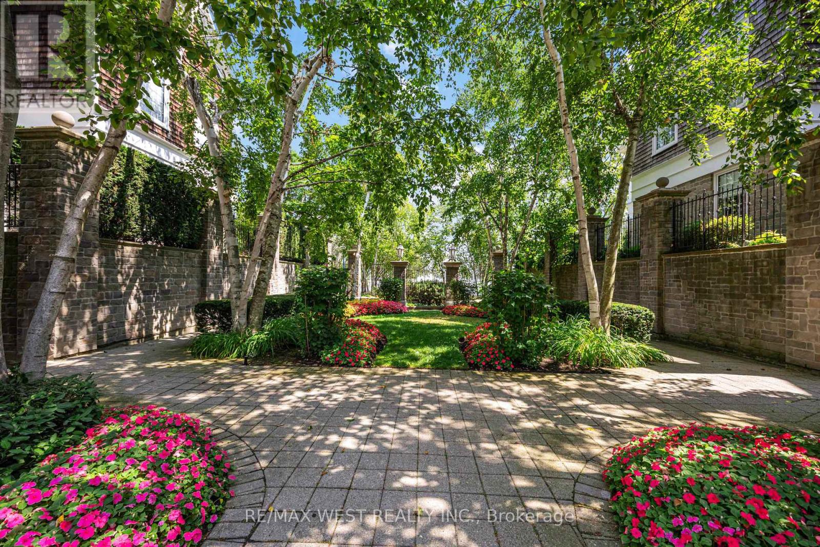 1608 - 2285 Lake Shore Boulevard W, Toronto, Ontario  M8V 3X9 - Photo 31 - W12526656