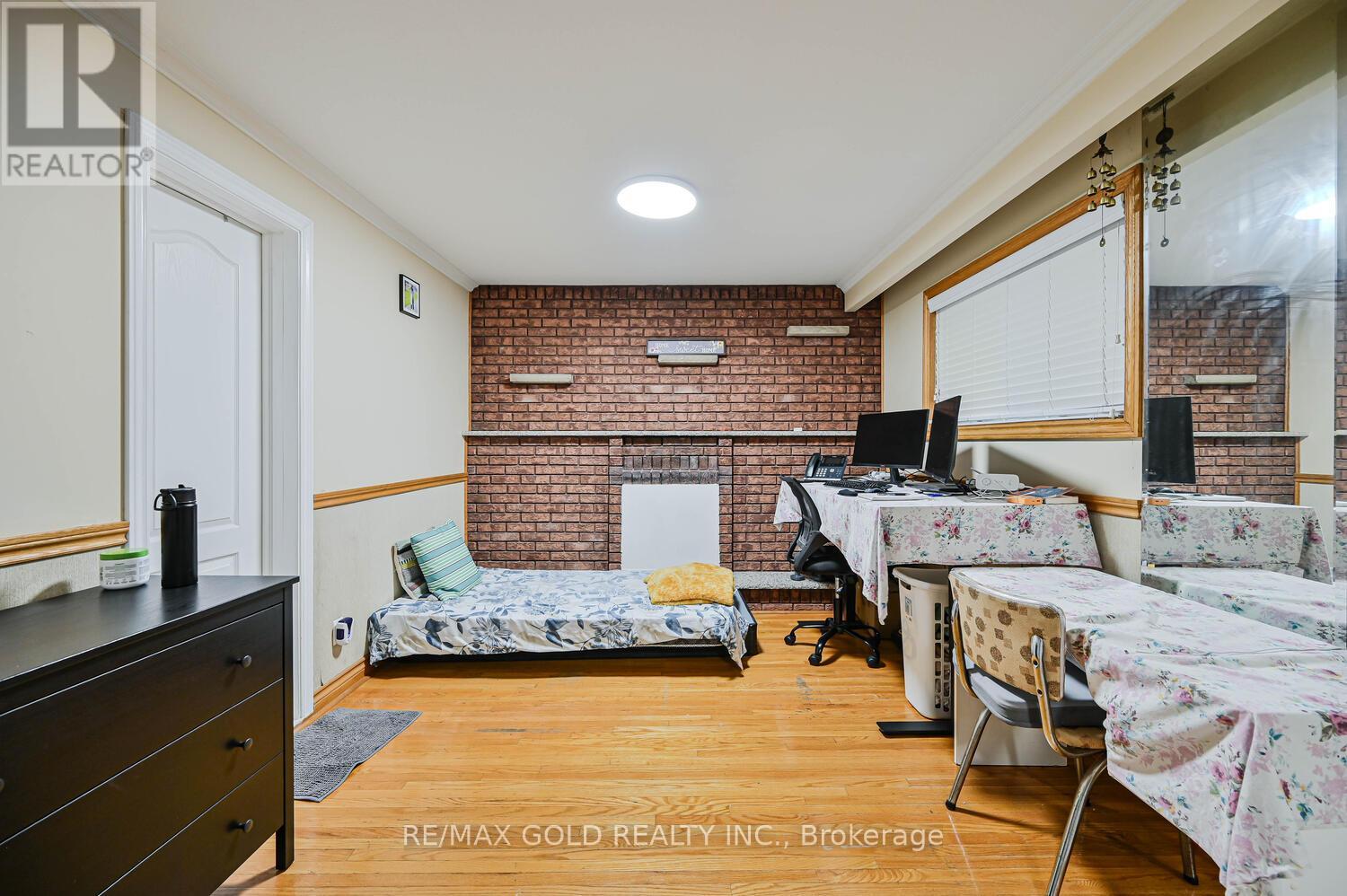 3724 Darla Drive, Mississauga, Ontario  L4T 2C9 - Photo 32 - W12526664