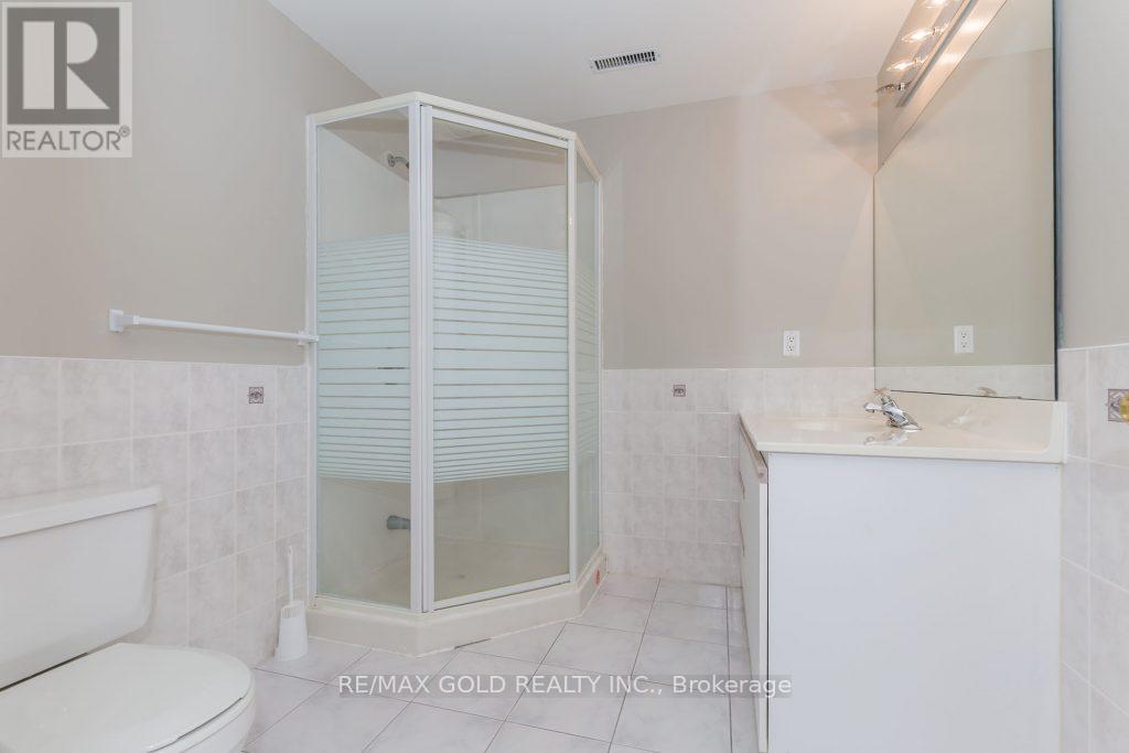 5646 Bell Harbour Drive, Mississauga, Ontario  L5M 5J3 - Photo 46 - W12526684