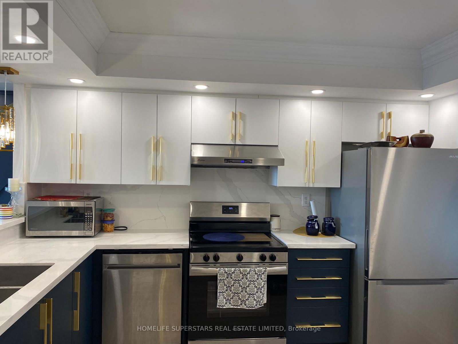 1605 - 22 Hanover Road, Brampton, Ontario  L6S 5K7 - Photo 16 - W12526686