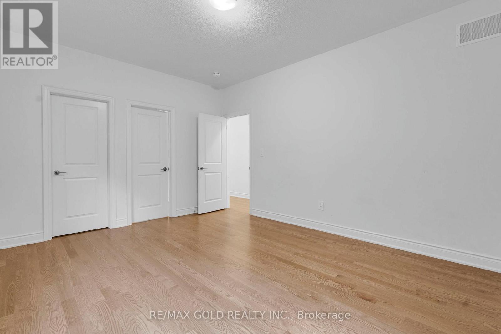 23 Bermondsey Way, Brampton, Ontario  L6Y 0E4 - Photo 27 - W12526688