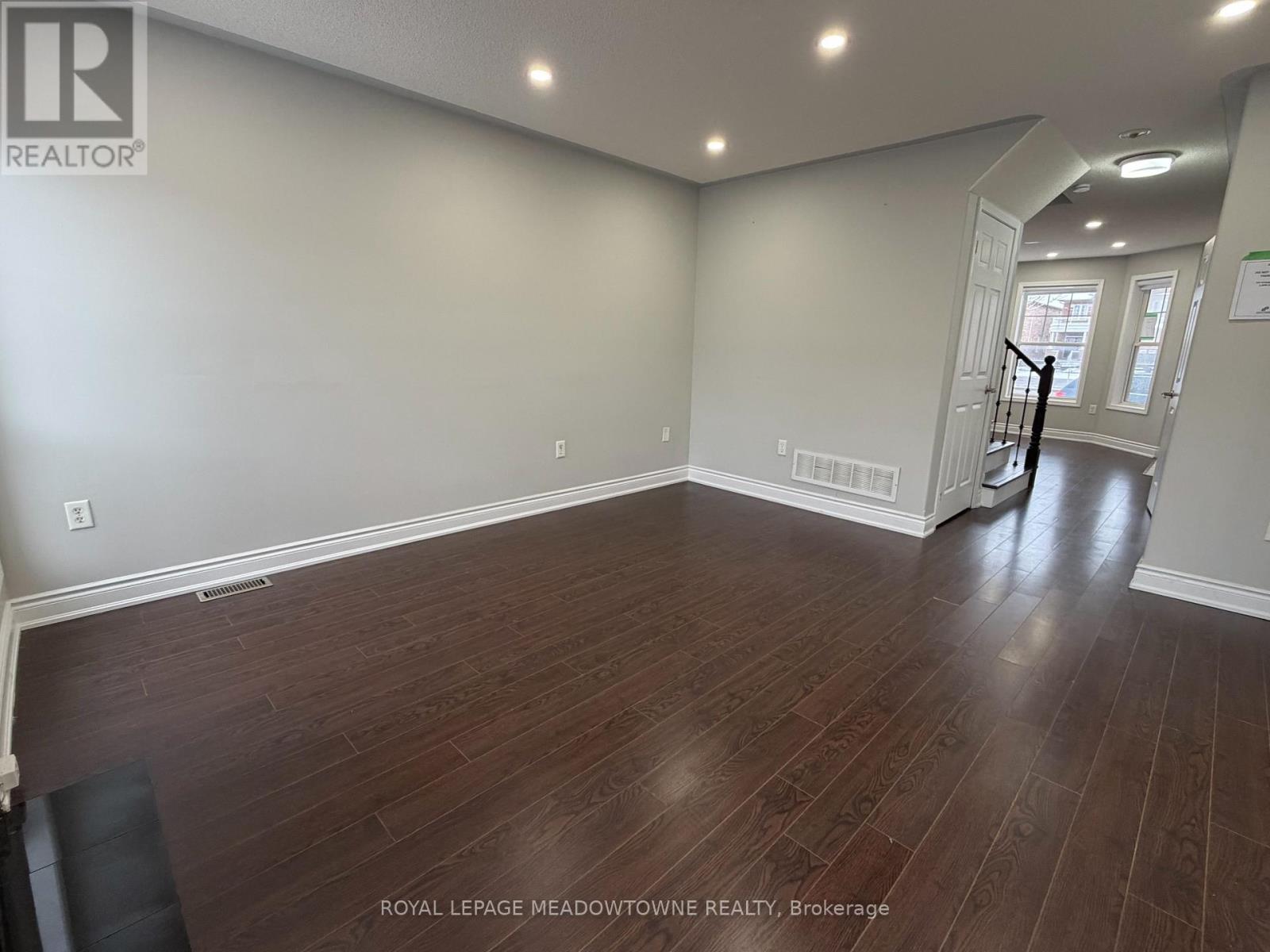 843 Thompson Road S, Milton, Ontario  L9T 6Y8 - Photo 7 - W12526700