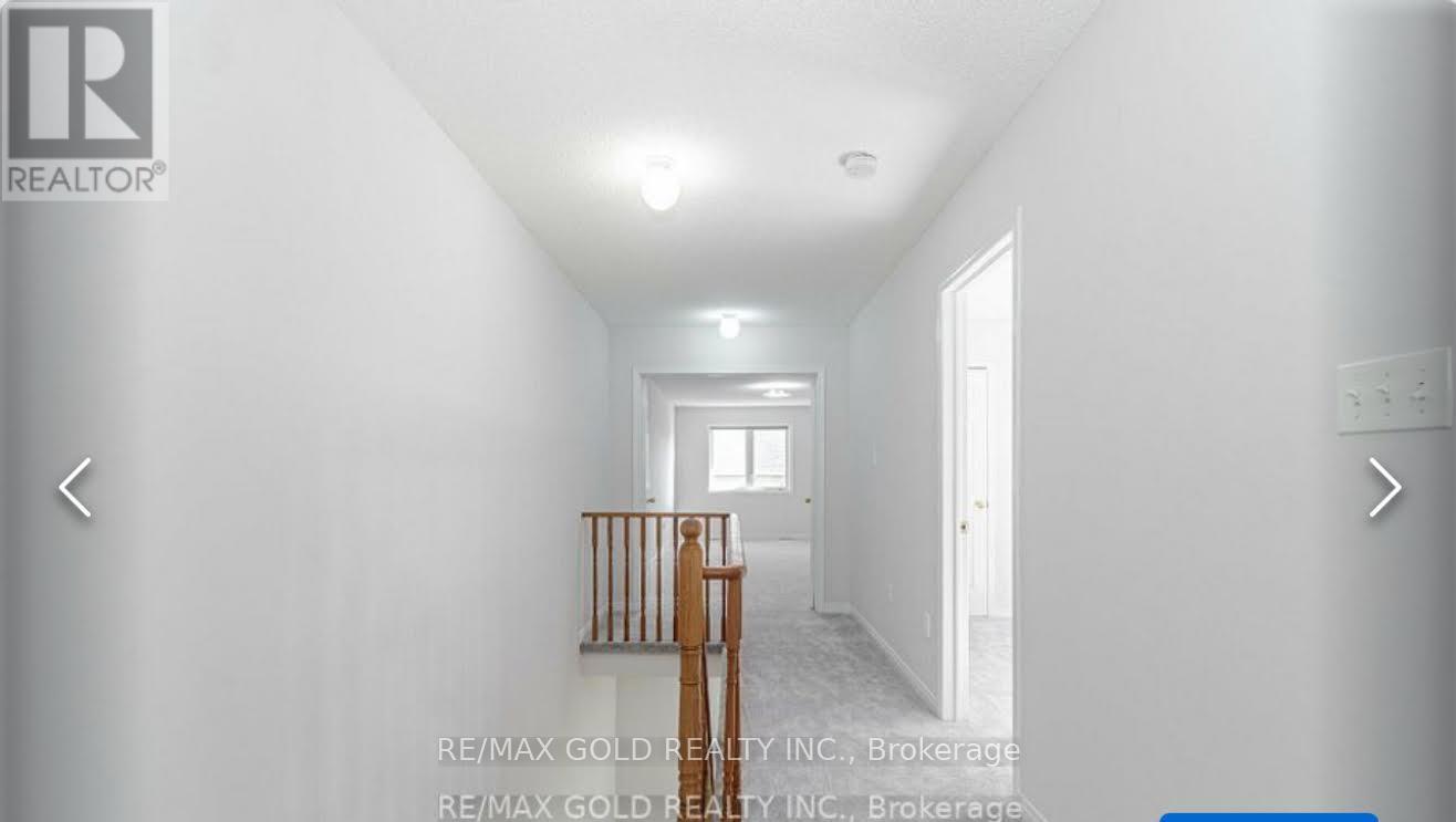 69 Portrush Trail, Brampton, Ontario  L6X 0R2 - Photo 17 - W12526708