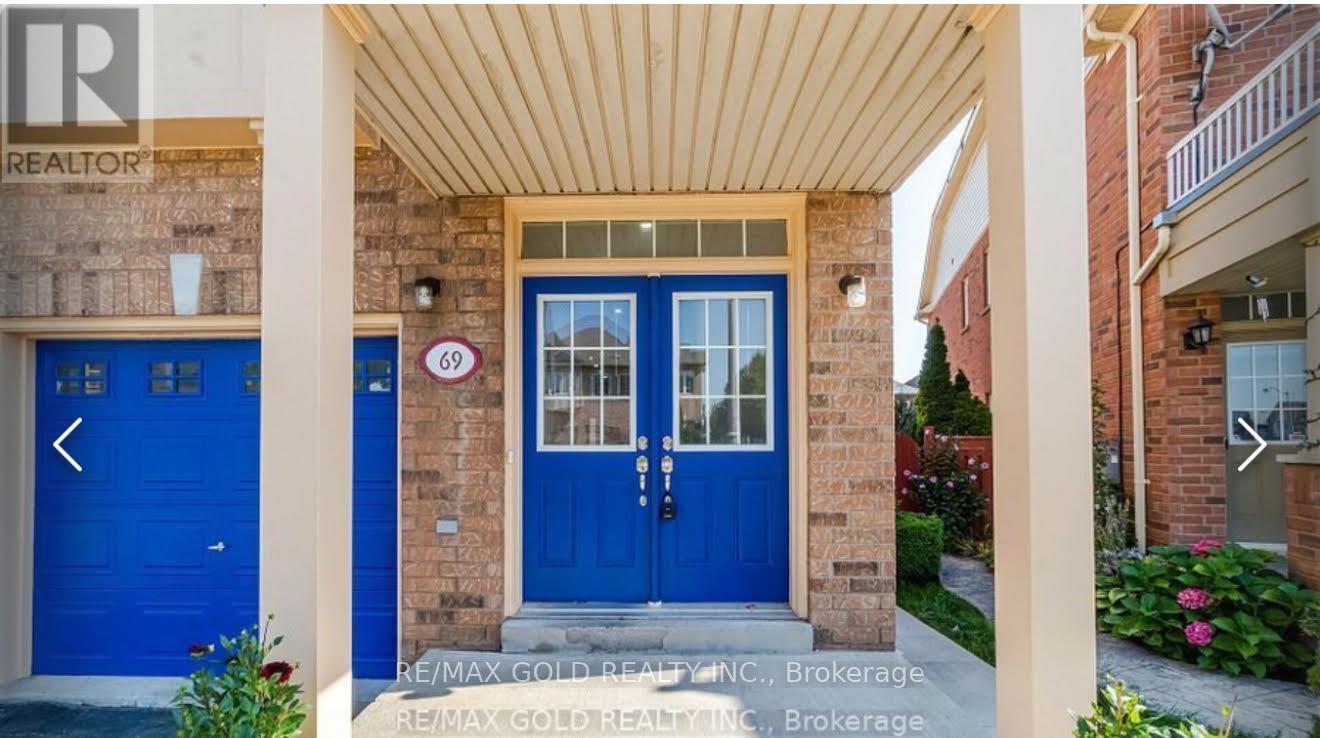 69 Portrush Trail, Brampton, Ontario  L6X 0R2 - Photo 2 - W12526708