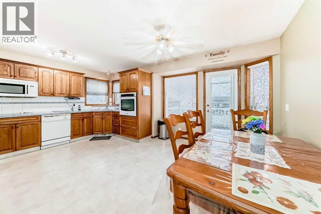 49 Kingston Drive, Red Deer, Alberta  T4P 3P9 - Photo 12 - A2268896