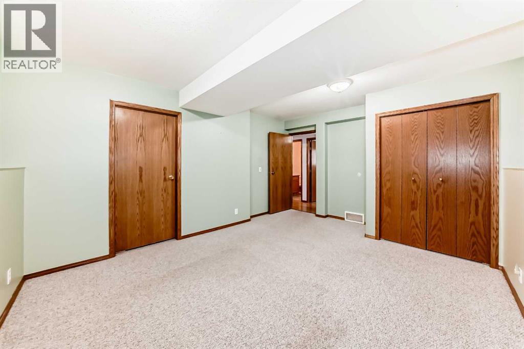 49 Kingston Drive, Red Deer, Alberta  T4P 3P9 - Photo 34 - A2268896