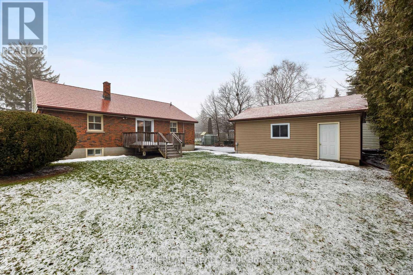 Upper Level/main Floor - 115 Albert Street N, Kawartha Lakes, Ontario K9V 4K6 - Photo 22 - X12526672