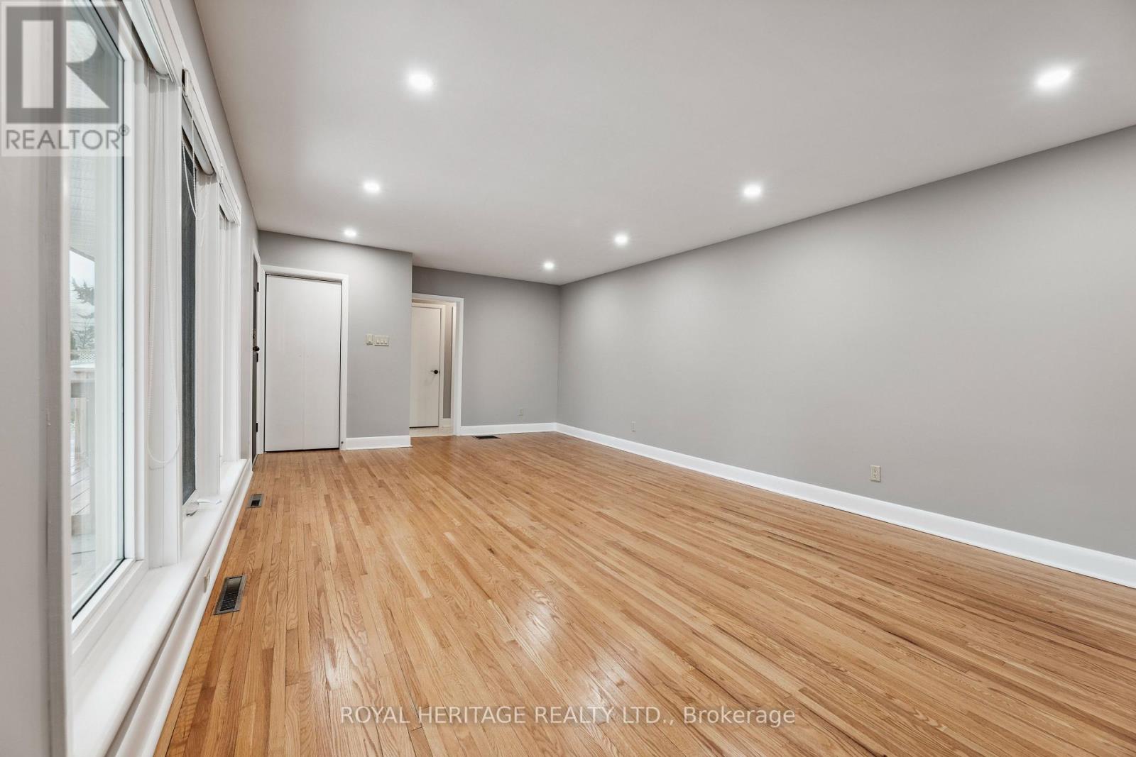 Upper Level/main Floor - 115 Albert Street N, Kawartha Lakes, Ontario K9V 4K6 - Photo 6 - X12526672