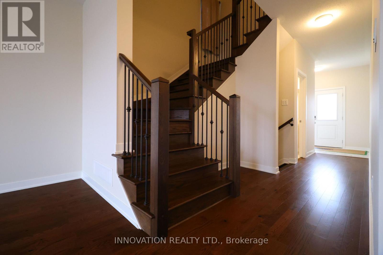 105 Tonic Crescent, Ottawa, Ontario K2W 0N1 - Photo 10 - X12526738