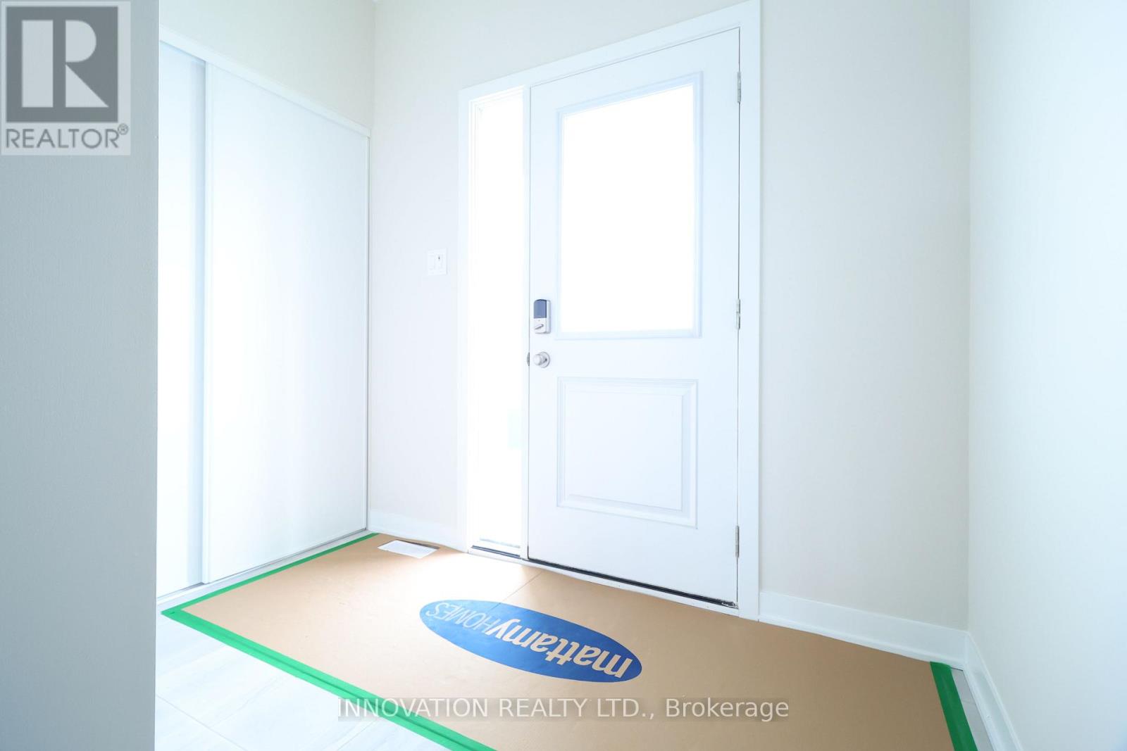 105 Tonic Crescent, Ottawa, Ontario K2W 0N1 - Photo 2 - X12526738