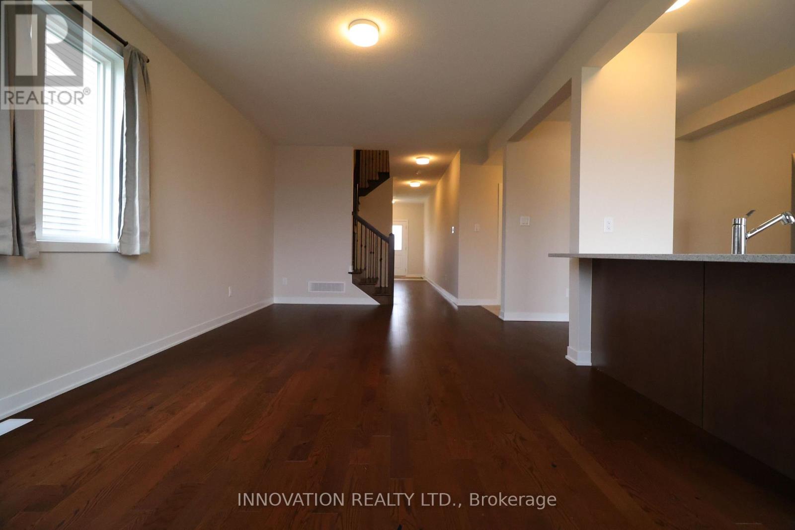 105 Tonic Crescent, Ottawa, Ontario K2W 0N1 - Photo 4 - X12526738