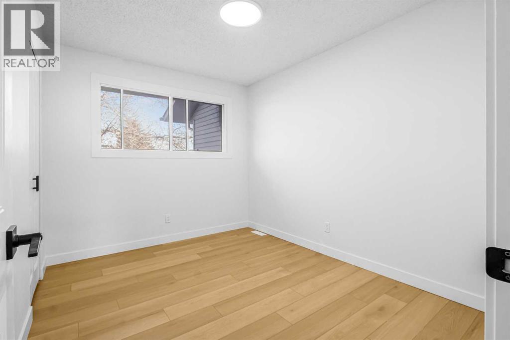 6632 Temple Drive Ne, Calgary, Alberta  T1Y 5V6 - Photo 18 - A2267857