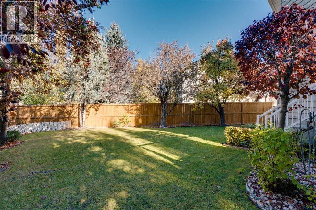 223 Shawnee Mews Sw, Calgary, Alberta  T2Y 1W4 - Photo 35 - A2269251