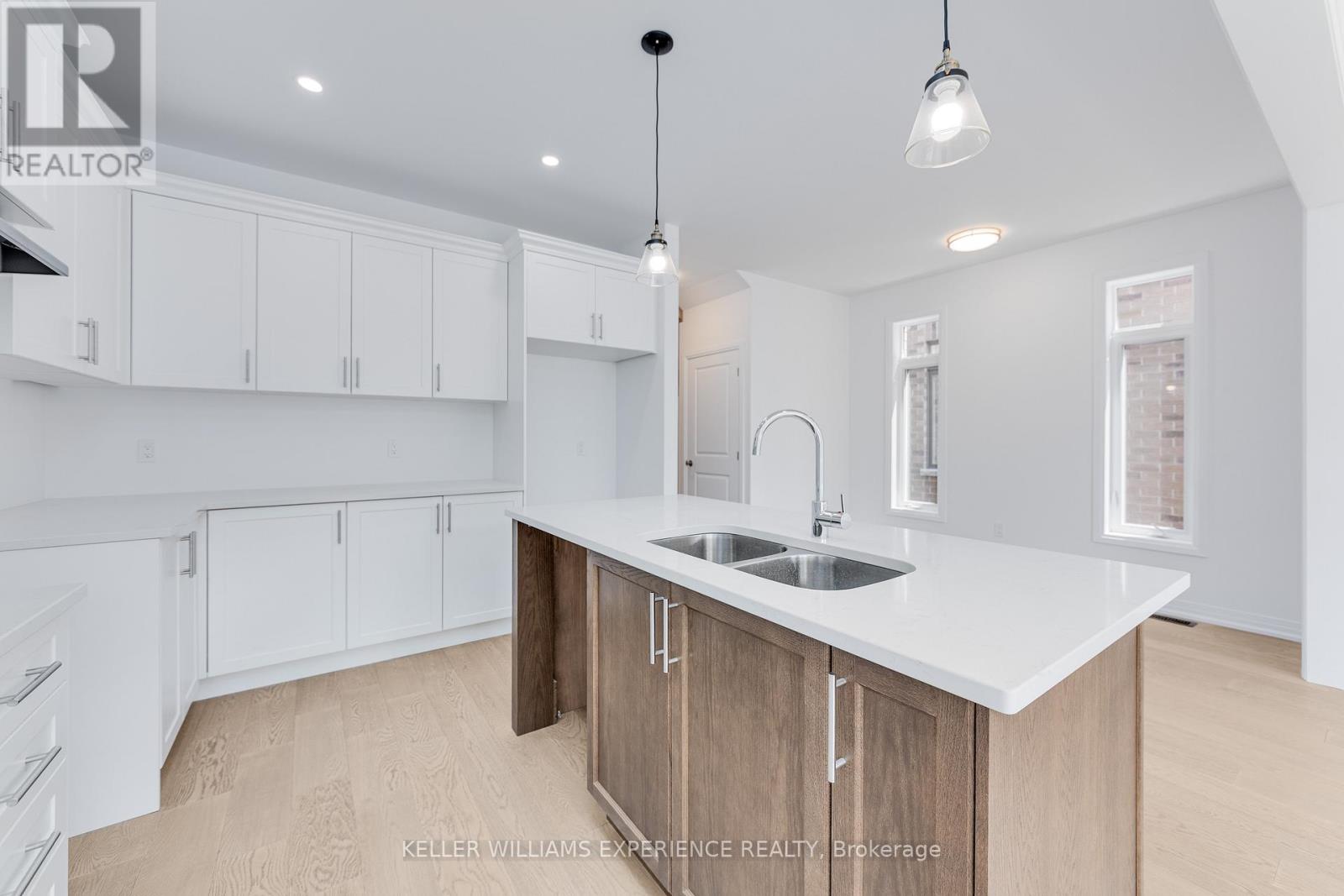 54 Sagewood Avenue, Barrie, Ontario  L9J 0K5 - Photo 16 - S12416062