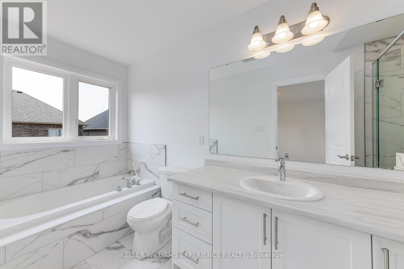 54 Sagewood Avenue, Barrie, Ontario  L9J 0K5 - Photo 23 - S12416062