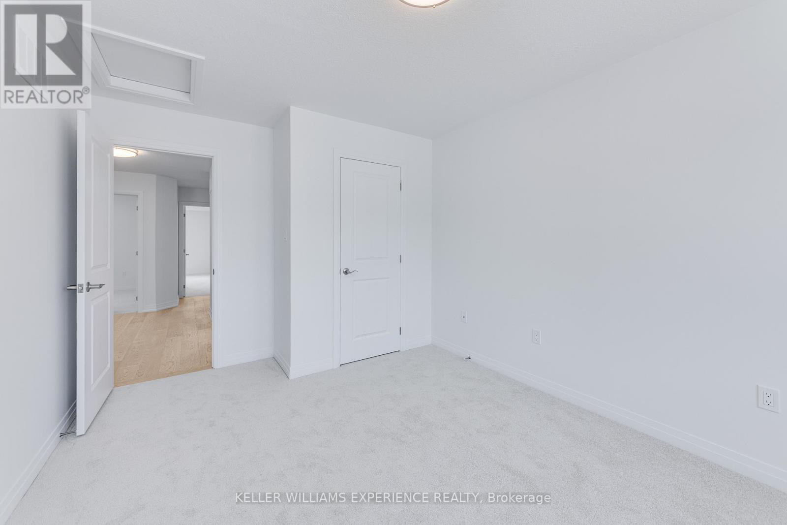 54 Sagewood Avenue, Barrie, Ontario  L9J 0K5 - Photo 27 - S12416062