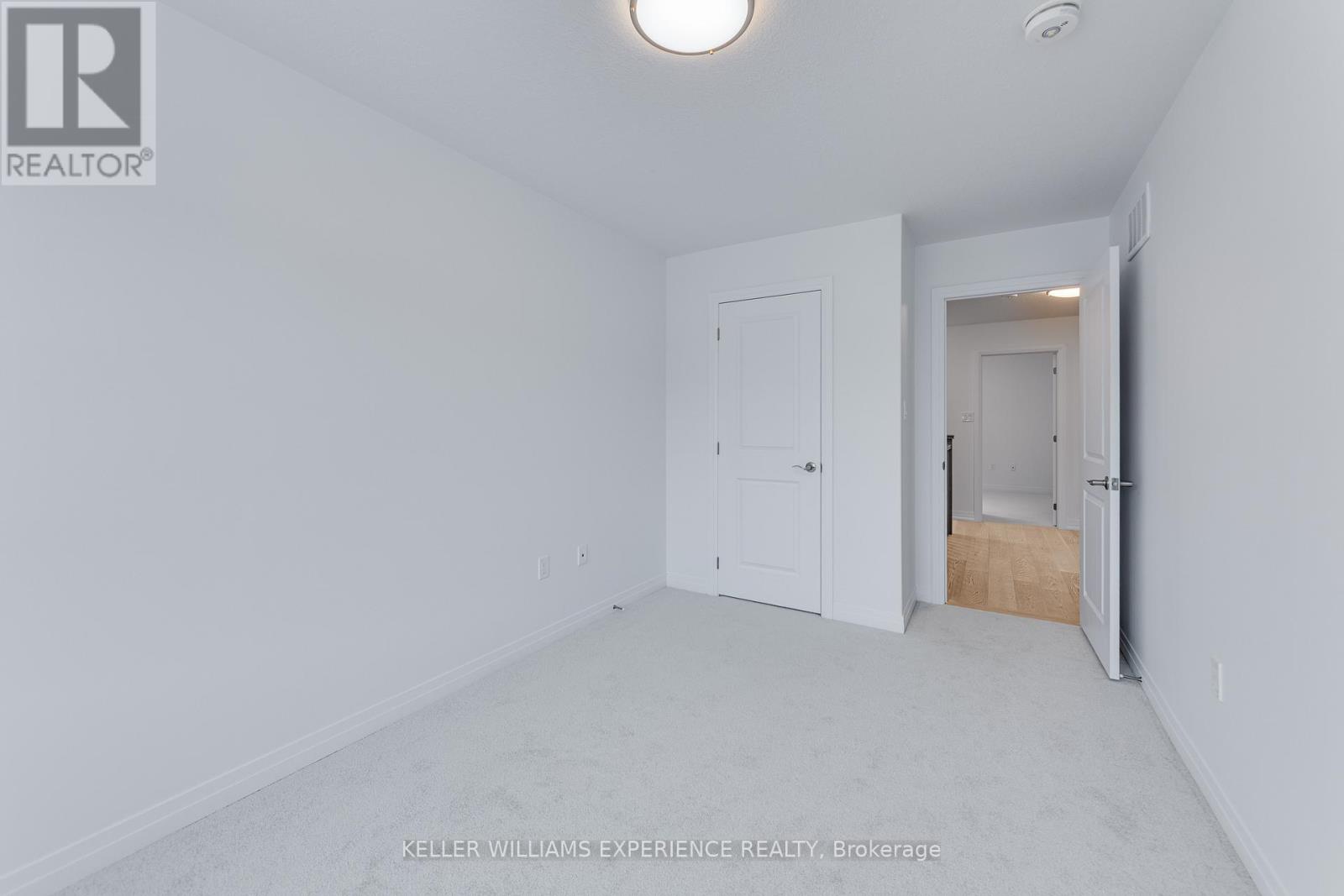 54 Sagewood Avenue, Barrie, Ontario  L9J 0K5 - Photo 29 - S12416062