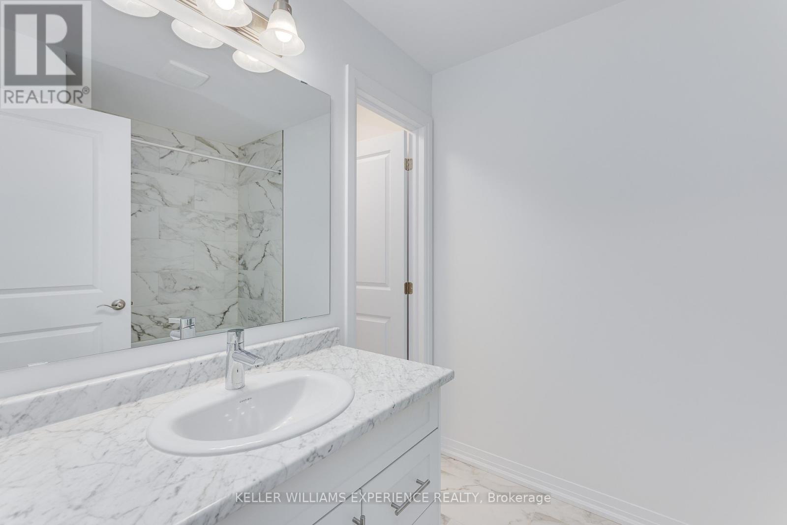 54 Sagewood Avenue, Barrie, Ontario  L9J 0K5 - Photo 32 - S12416062