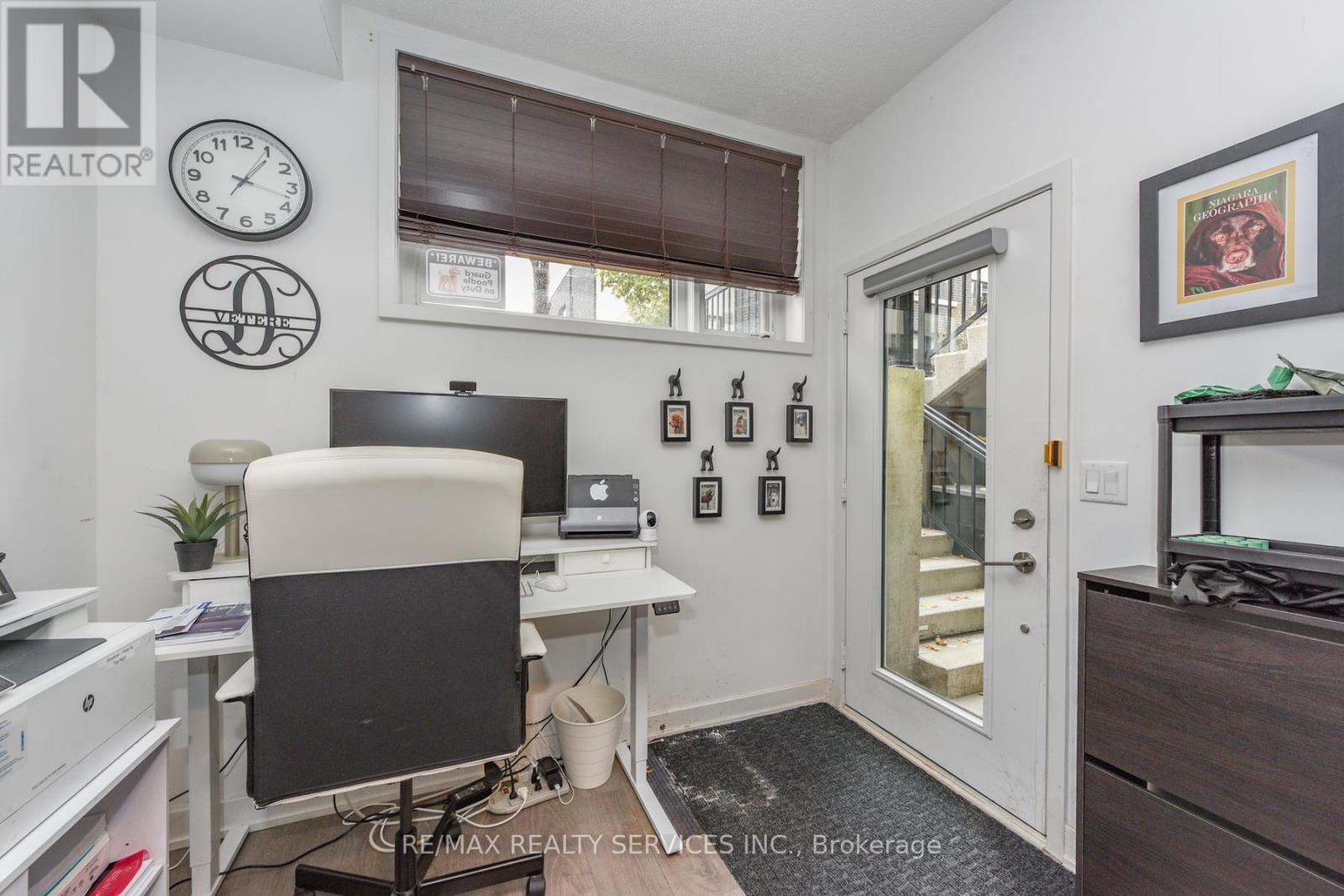 #209 - 1137 Cooke Boulevard, Burlington, Ontario  L7T 4A8 - Photo 13 - W12524200