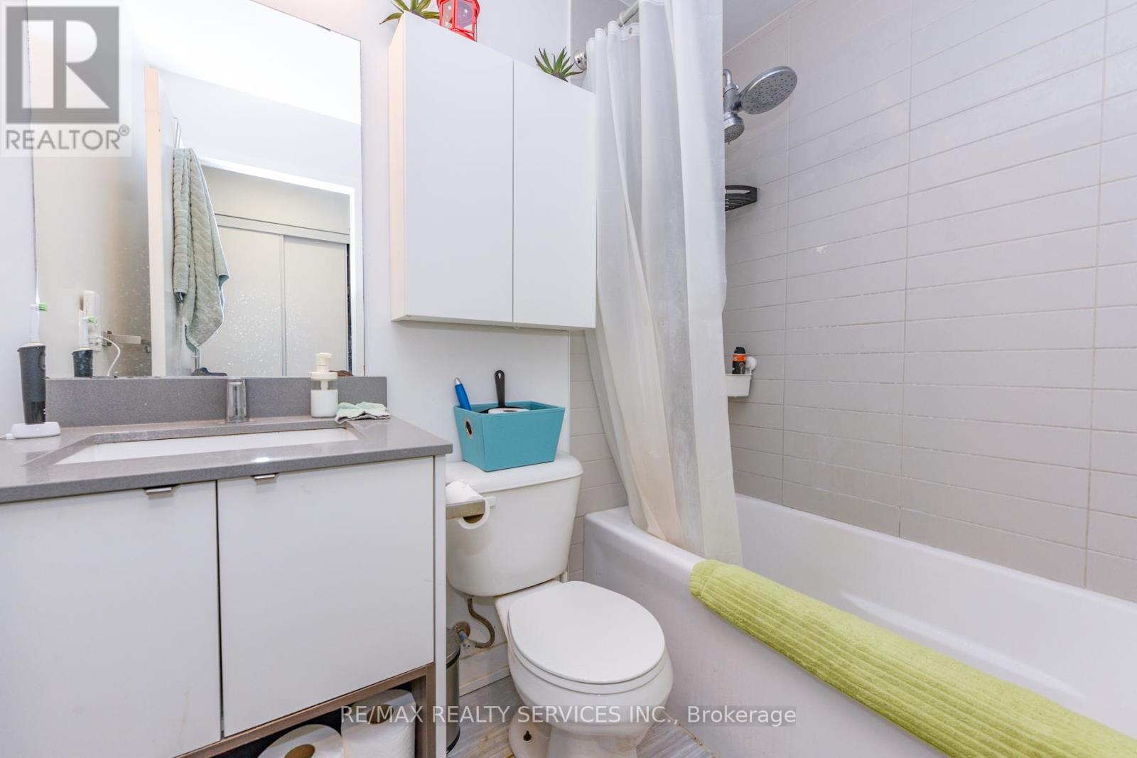 #209 - 1137 Cooke Boulevard, Burlington, Ontario  L7T 4A8 - Photo 19 - W12524200