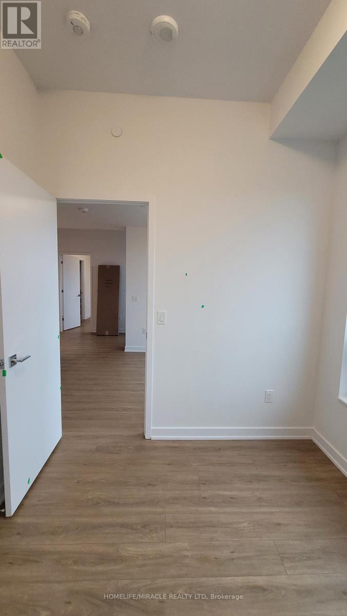 608 - 500 Plains Road E, Burlington, Ontario L7T 2E1 - Photo 14 - W12526704