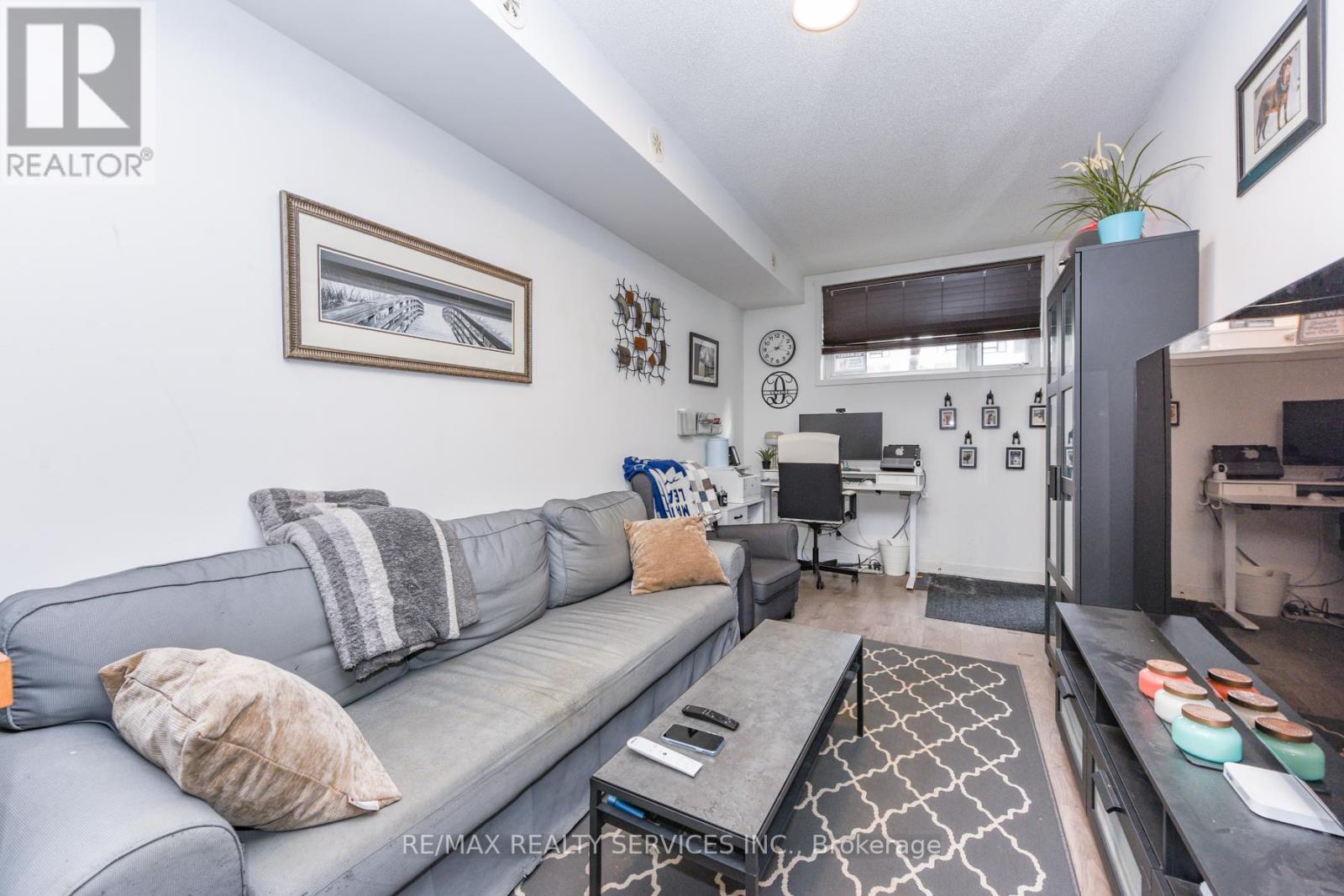 #209 - 1137 Cooke Boulevard, Burlington, Ontario  L7T 4A8 - Photo 7 - W12524200