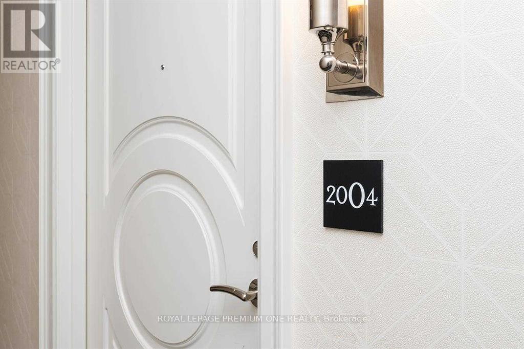 #2004 - 88 Blue Jays Way, Toronto, Ontario  M5V 2G3 - Photo 15 - C12526724