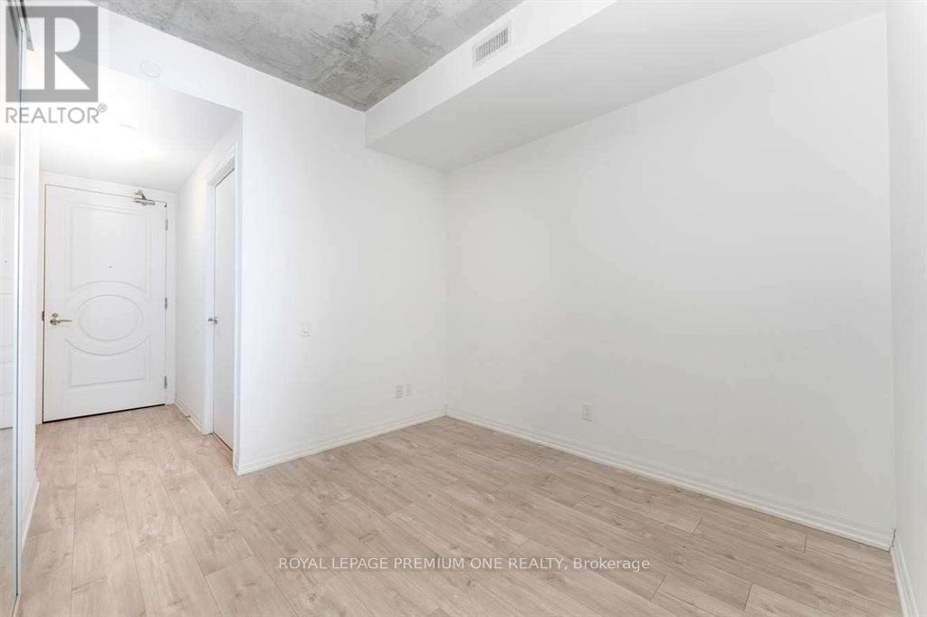 #2004 - 88 Blue Jays Way, Toronto, Ontario  M5V 2G3 - Photo 4 - C12526724