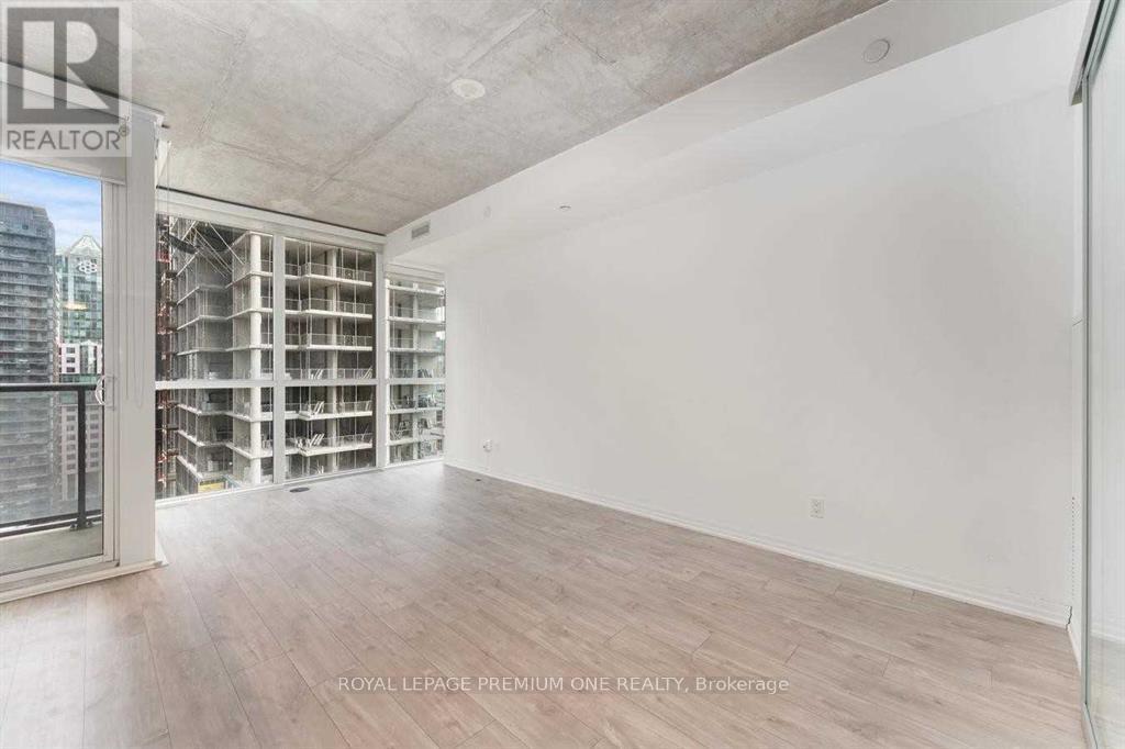 #2004 - 88 Blue Jays Way, Toronto, Ontario  M5V 2G3 - Photo 7 - C12526724