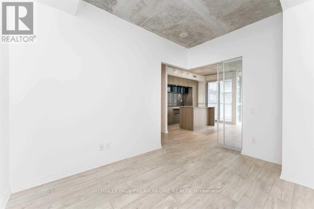 #2004 - 88 Blue Jays Way, Toronto, Ontario  M5V 2G3 - Photo 8 - C12526724