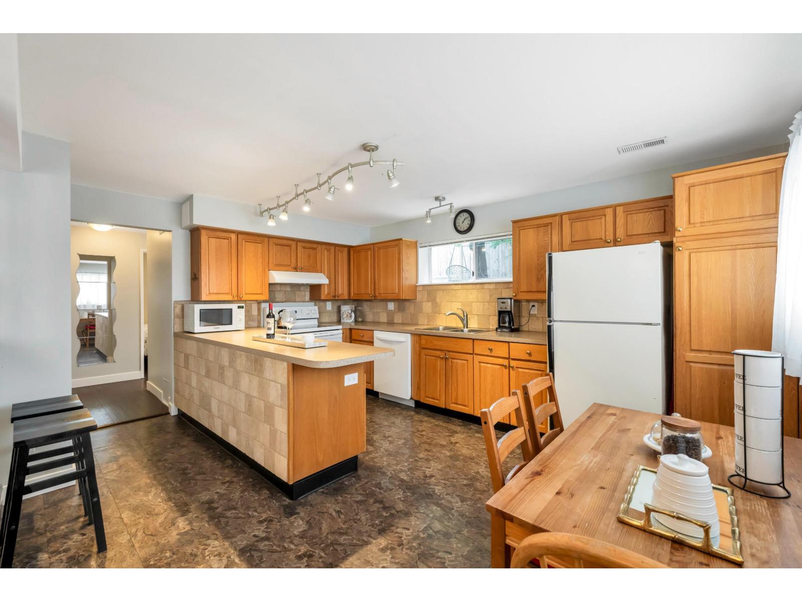 8916 Russell Drive, Delta, British Columbia  V4C 4P9 - Photo 19 - R3025321