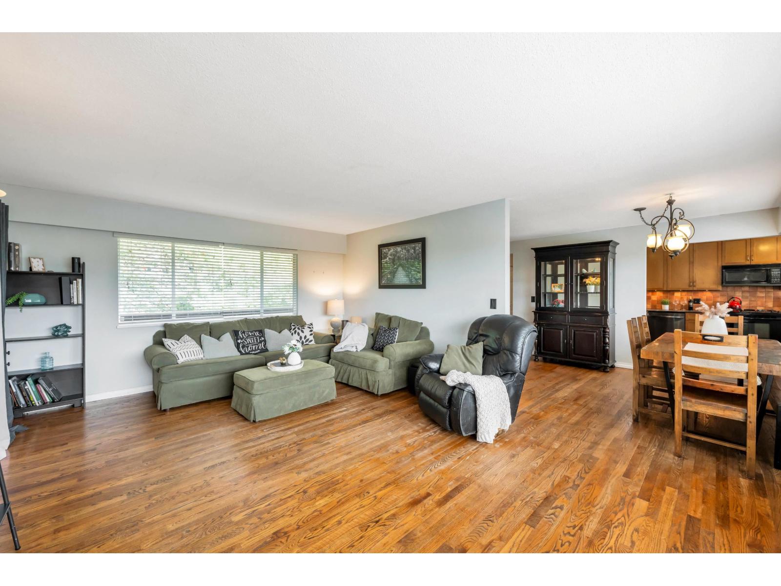 8916 Russell Drive, Delta, British Columbia  V4C 4P9 - Photo 6 - R3025321