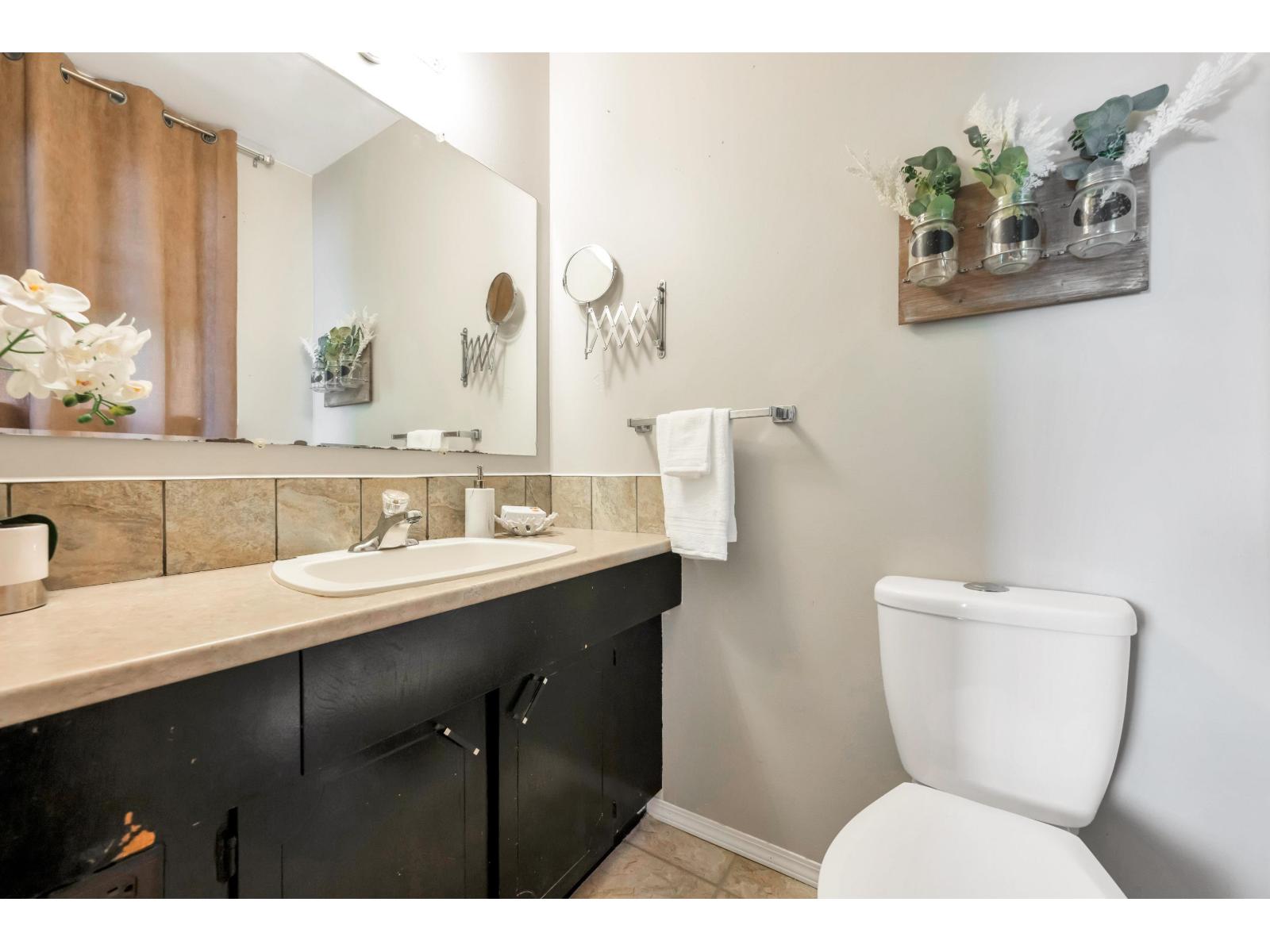 8916 Russell Drive, Delta, British Columbia  V4C 4P9 - Photo 13 - R3025321