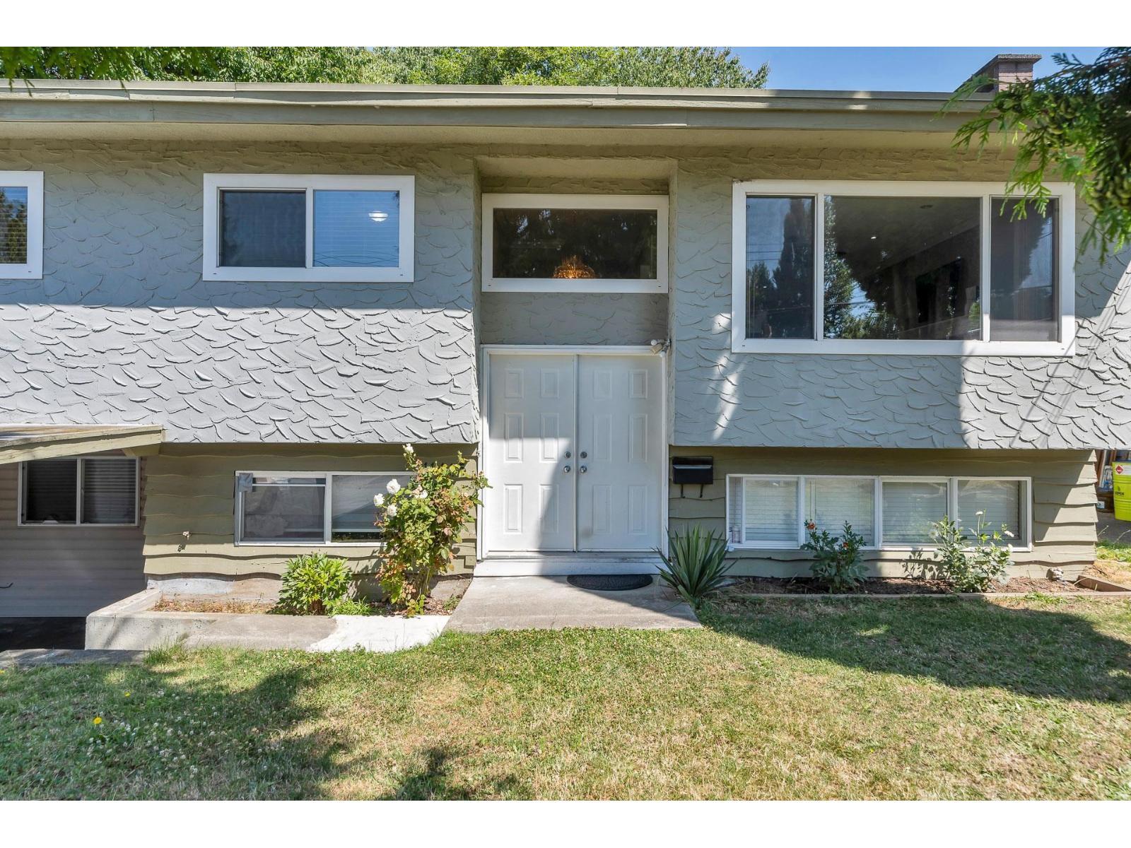 11415 87 Avenue, Delta, British Columbia V4C 2Z6 - Photo 1 - R3028399