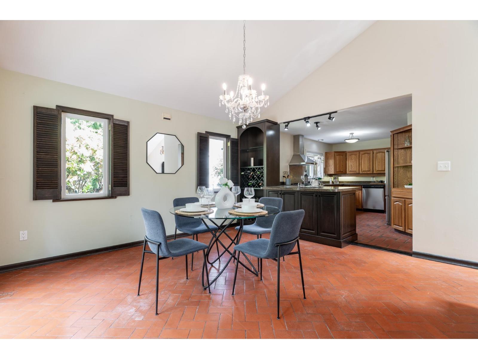 8649 Sunbury Place, Delta, British Columbia  V4C 3Y9 - Photo 12 - R3048819