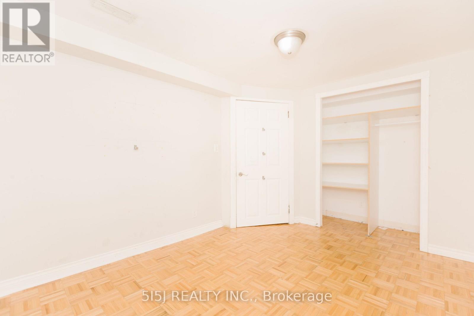 14190 Yonge Street, Aurora, Ontario  L4G 0P5 - Photo 8 - N12526732