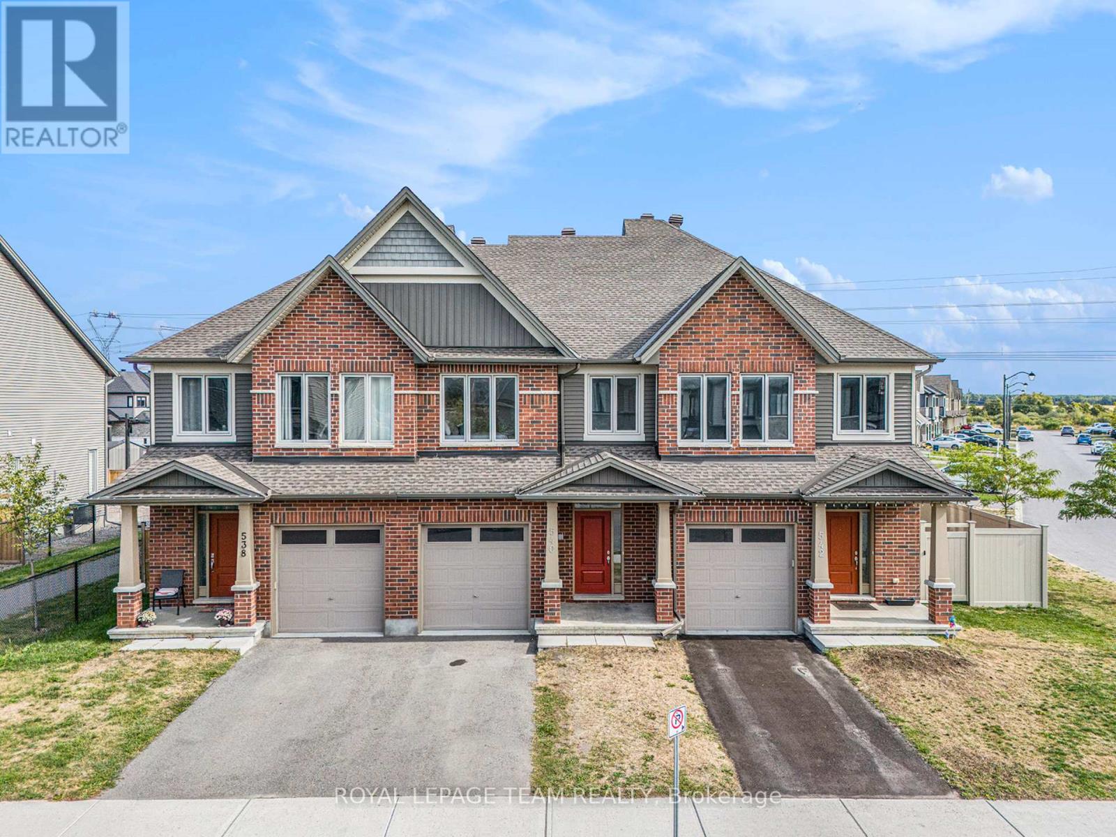 540 EDENWYLDE DRIVE, Ottawa, Ontario